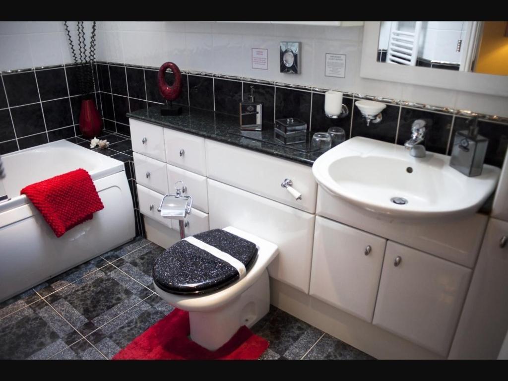 Y Garth Luxury Bed And Breakfast Dinas  Rum bild